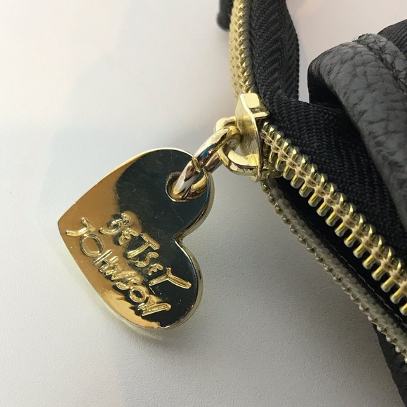 Betsey Johnson Leopard Print Large Zip Tote Bag - Picture 9 of 9